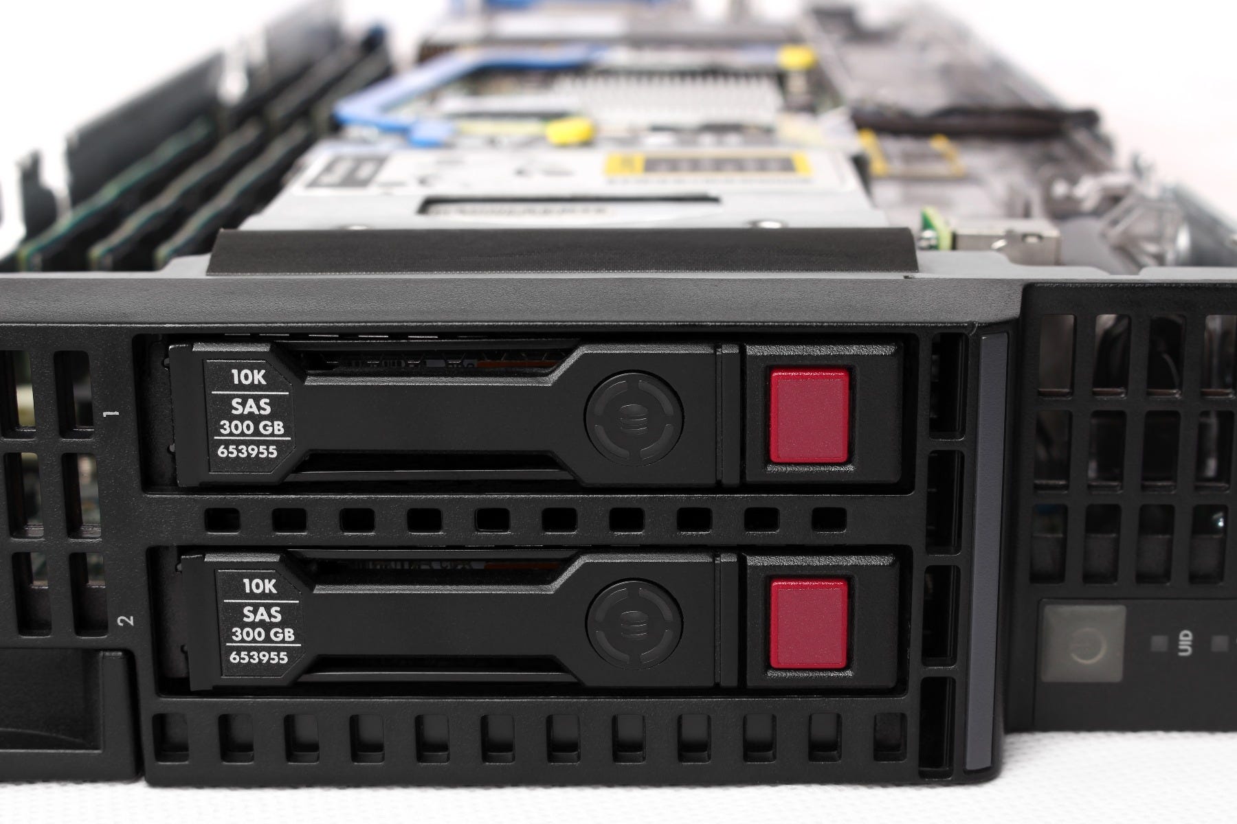 HP ProLiant BL460c Gen 8 Blade Server Review